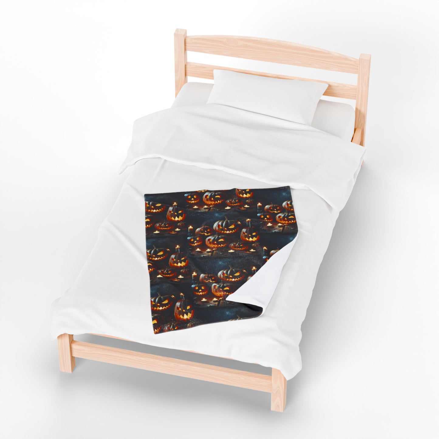 HALLOWEEN Velveteen Plush Blanket