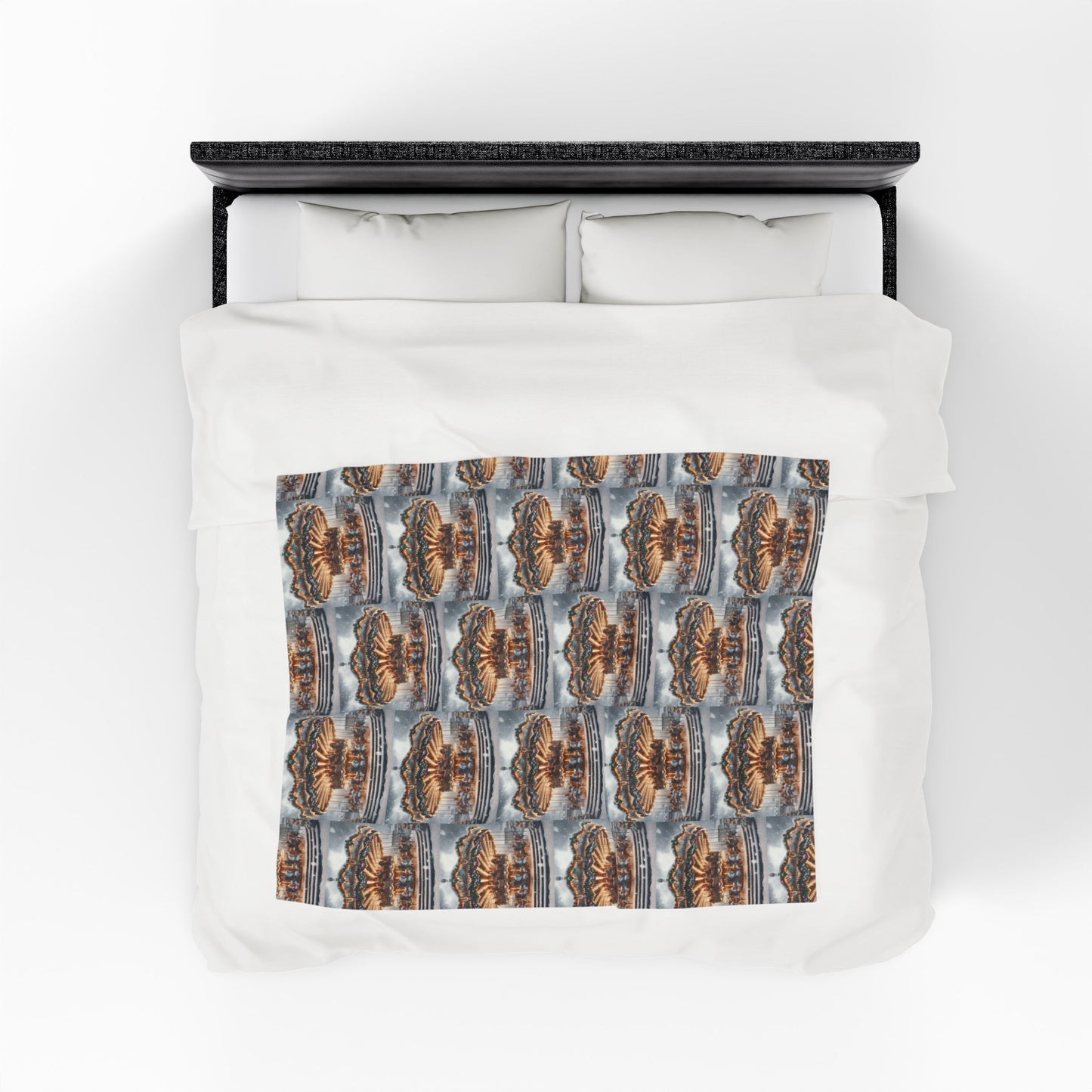 CAROUSEL Velveteen Plush Blanket