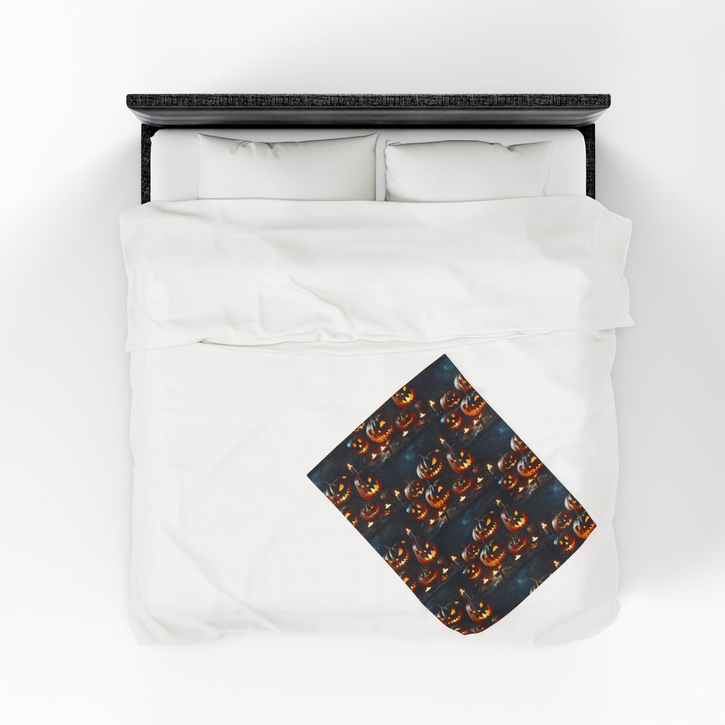 HALLOWEEN Velveteen Plush Blanket