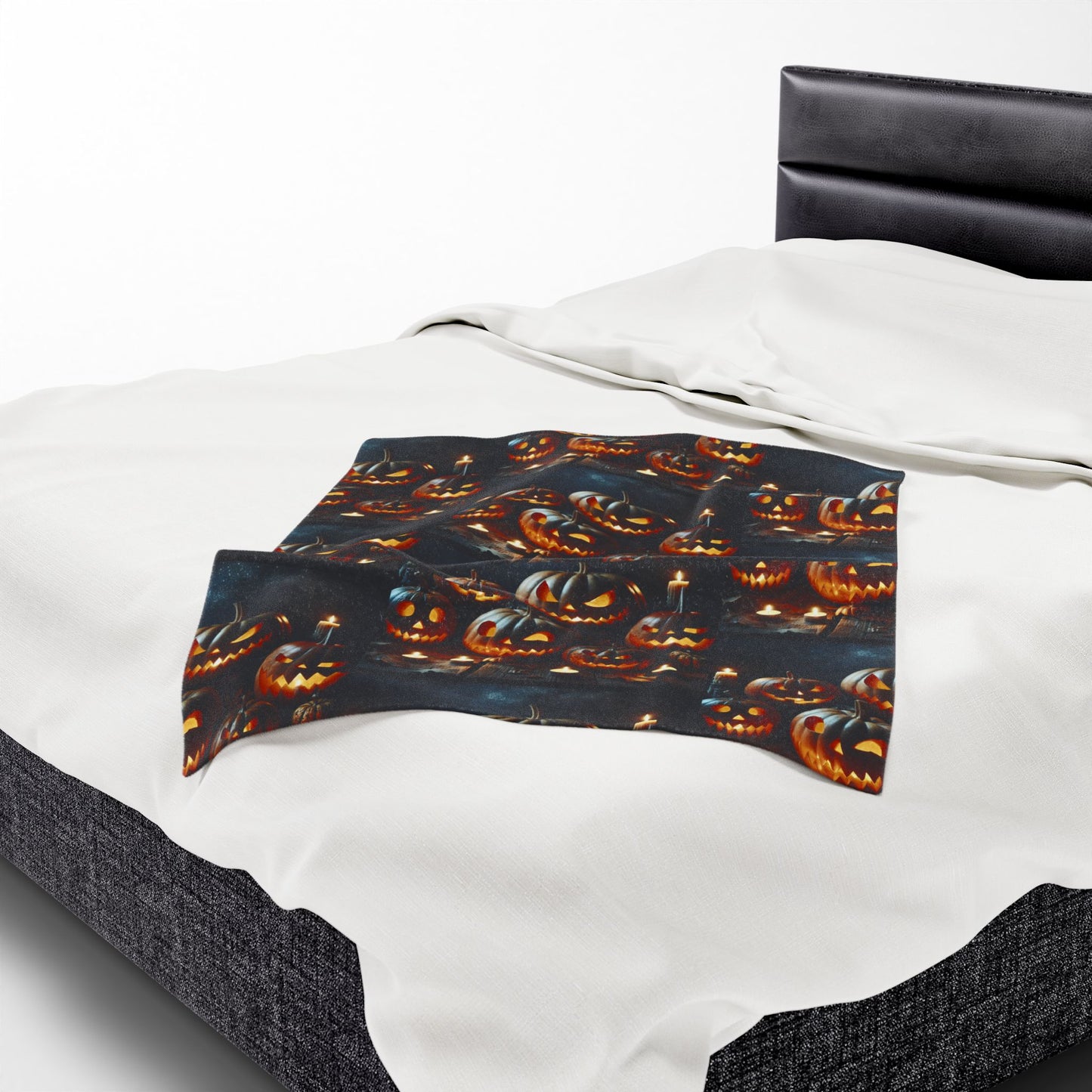 HALLOWEEN Velveteen Plush Blanket