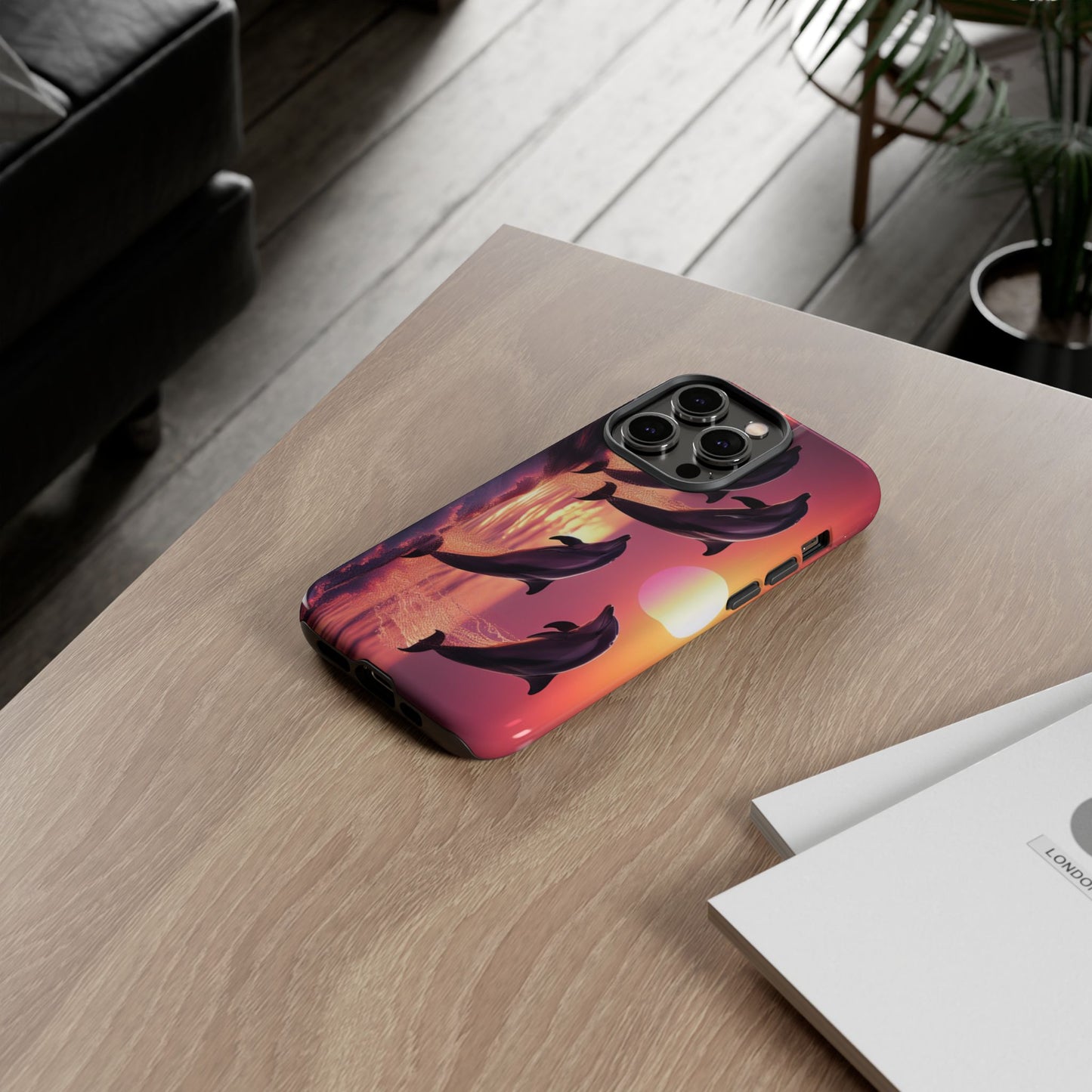 DOLPHIN PHONE CASE