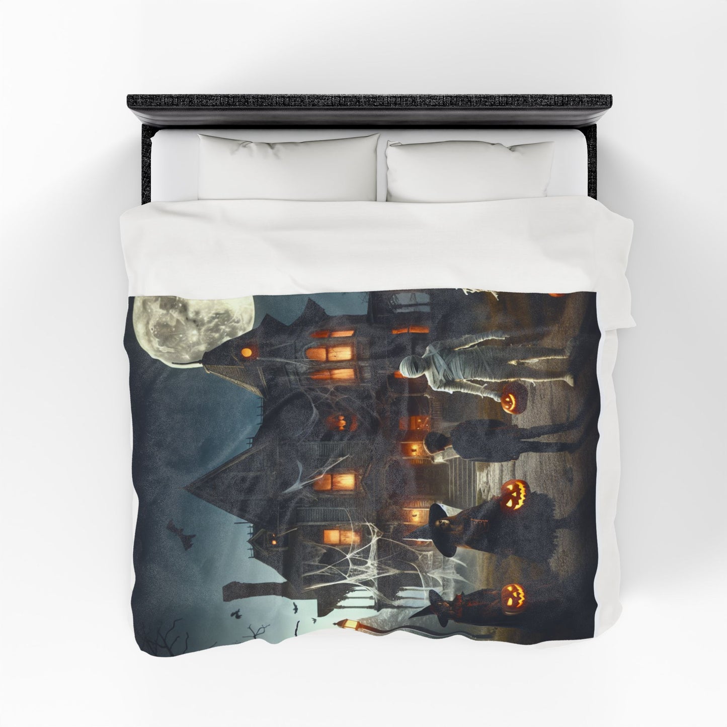 HALLOWEEN Velveteen Plush Blanket