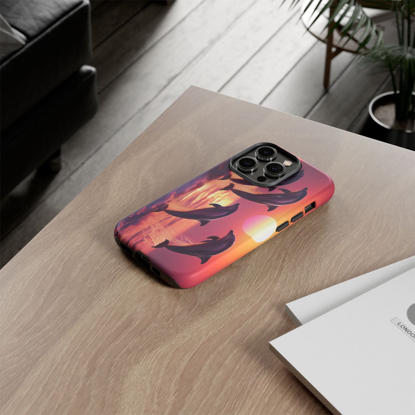 DOLPHIN PHONE CASE