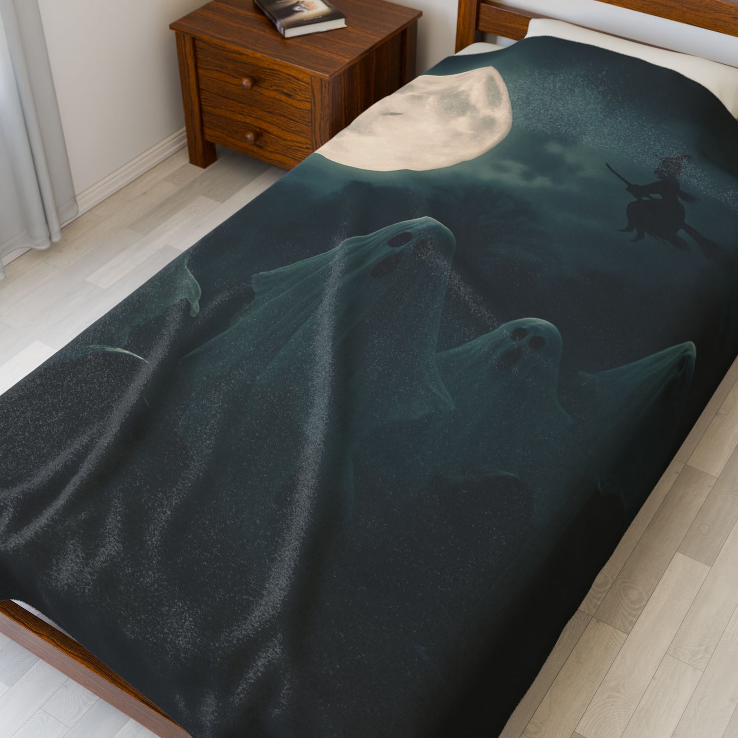 HALLOWEEN Velveteen Plush Blanket