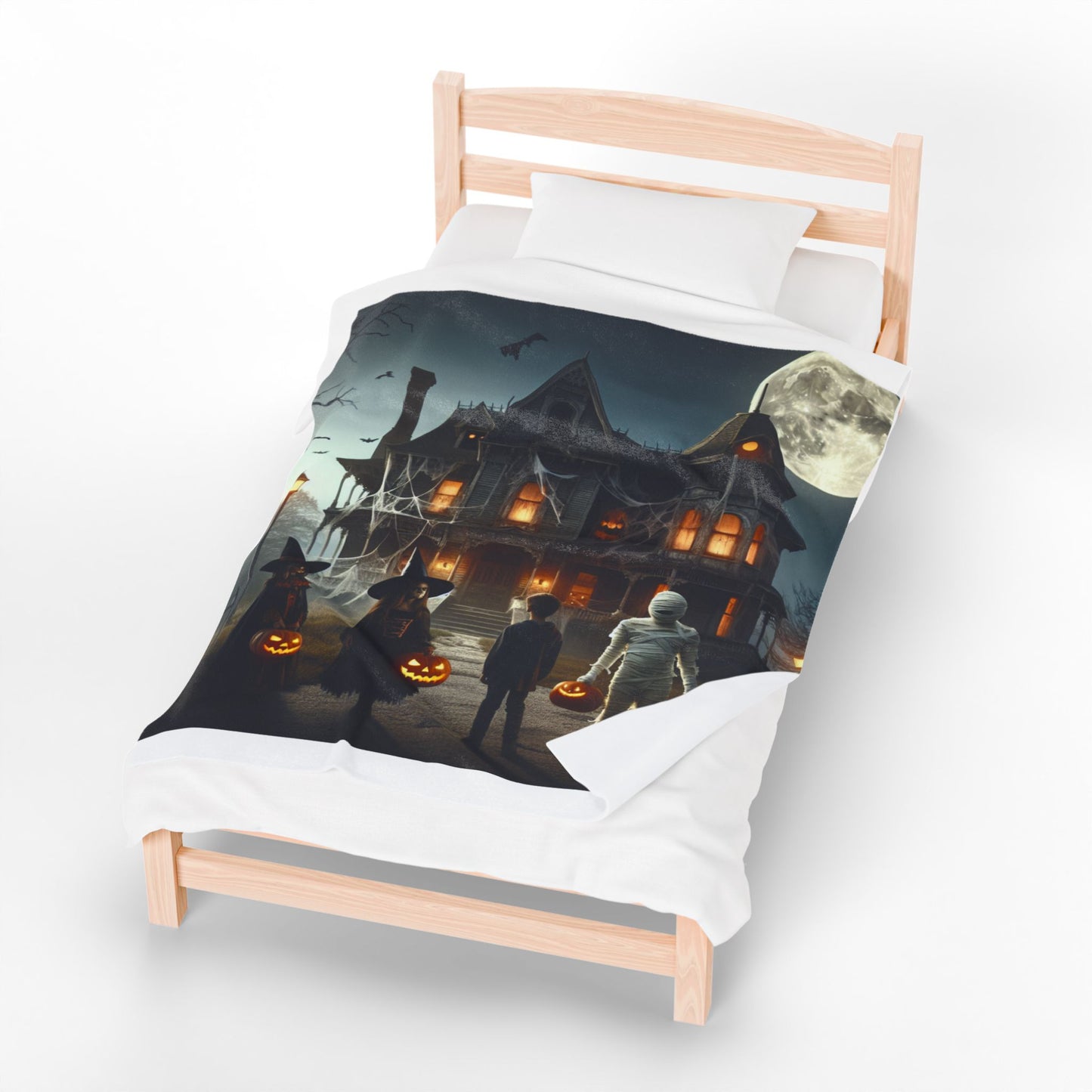 HALLOWEEN Velveteen Plush Blanket